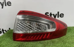 Фонарь внешний правый для Ford Mondeo 4 рестайлинг