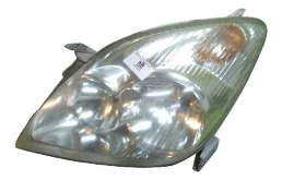 Фары для Toyota Corolla 2006 года на фотографиях