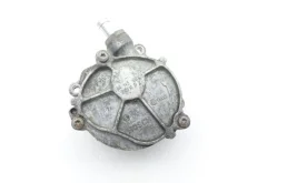 Вакуумный усилитель тормозов для Audi Q7 2006 года на фотографиях