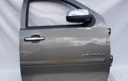 Дверь передняя правая Chevrolet Tahoe 2006- 107257