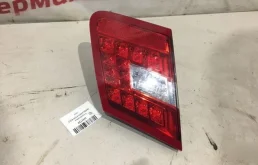 Фонарь внутренний правый для Mercedes-Benz E class 2009 года на фотографиях