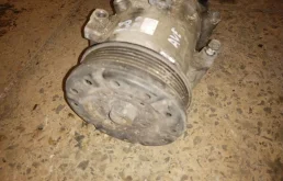 Компрессор кондиционера toyota