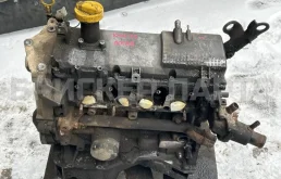 Двигатель для Renault Logan 2005 года на фотографиях