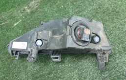 Противотуманка (ПТФ) передняя правая для Skoda Rapid 2023 года на фотографиях