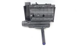 Корпус воздушного фильтра для Skoda Rapid 2023 года на фотографиях