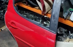 Дверь  задняя правая для Peugeot 207 Хэтчбек 5 dr 2006-2012