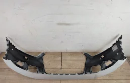 Бампер для Audi Q3 2018 года на фотографиях