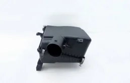 Корпус воздушного фильтра (нижняя часть) для Toyota Land Cruiser 200 2007-2015