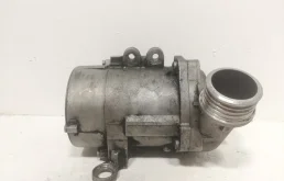 Насос охлаждающей жидкости ДВС(Помпа) для BMW X3 на фотографиях