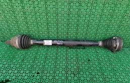 Вал привода со шрусами AUDI A1, SKODA FABIA 2, RAPID, VOLKSWAGEN POLO 2010- МКПП правый 770/100 б/у A1(2011-2014);FABIA 2(2007-2015);RAPID(2013-;POLO(2010-