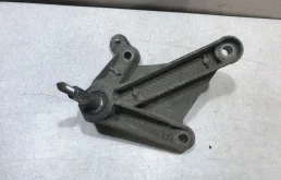 Кронштейн МКПП Nissan Qashqai J10