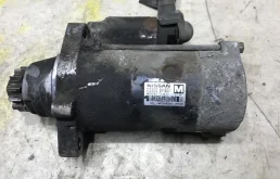 233008H801 Стартер Nissan Primera P12 YD22