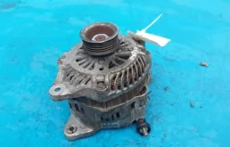 Генератор для Subaru Forester на фотографиях