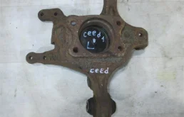 Кулак Kia Ceed 2007- 2012