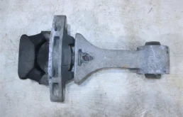Опора кпп Hyundai i30 2012-2017