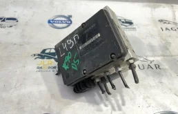 Блок ABS Volvo XC90 XC70 S80 S60 V70 30793445 V70 II рестайлинг (2004—2007) D5244T5