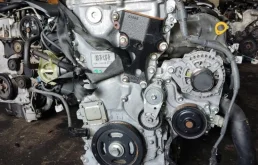 Двигатель без навесного для Lexus ES 2014 года на фотографиях