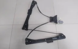 Стеклоподъемник задний левый для Skoda Rapid 2013 года на фотографиях