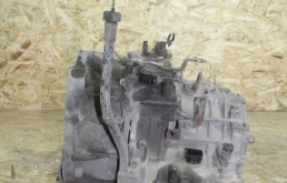 Гидротрансформатор АКПП для Hyundai Solaris 2012 года на фотографиях