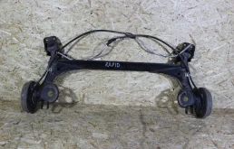 Задняя балка для Skoda Rapid 2023 года на фотографиях