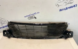 решетка в бампер Nissan Terrano 2017 D10 F4RE410