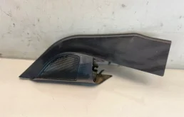 уголок двери внутренний Ford Focus 2005 CB4 HWDA 1.6L Zetec-S PFI (100PS)