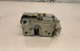 замок двери Renault Symbol 2007 LB K4J713