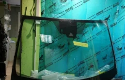 Лобовое (ветровое) стекло для Toyota RAV4 XA50 2019+