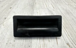 Кнопка открывания багажника VW Touareg NF 2013 7P