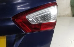 Фонарь внутренний правый (1744243) для Ford Mondeo 4 рестайлинг