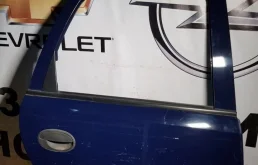 Дверь задняя правая opel meriva a