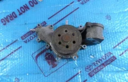Насос водяной (помпа) TOYOTA LAND CRUISER 200 2013 1610059365 4