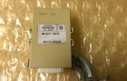 Блок управления TOYOTA LAND CRUISER 200 2014 8911160080 4.5