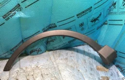 Накладка переднего крыла левого TOYOTA RAV 4 2006-2013 7560242100
