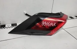 Фонарь левый для Toyota RAV4 2023 года на фотографиях