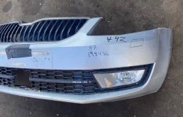 Решетка в бампер SKODA OCTAVIA A7 2013- под птф левая б/у OCTAVIA A7(2013-