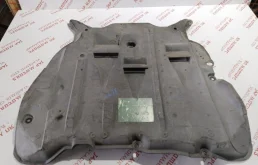 Защита картера двигателя для Volvo XC90 2002 года на фотографиях