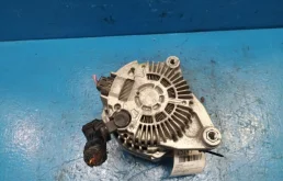 Генератор для Mazda CX 5 2011 года на фотографиях