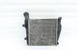 интеркулер правый (7p0145804c) для Volkswagen Touareg II (7P5) 2010-2014
