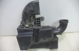 Резонатор воздуховода для Hyundai Solaris на фотографиях