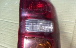 Фонарь задний правый (81551-42040) для Toyota RAV4 XA20 2000-2005