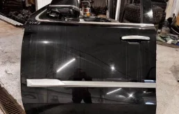 Дверь водительская Cadilla 133004