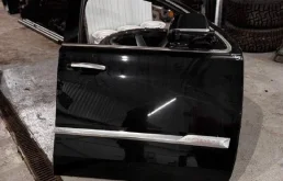 Дверь пассажирская Cadilla 133003