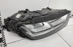 Фара ксенон правая для Audi Q7 2024 года на фотографиях