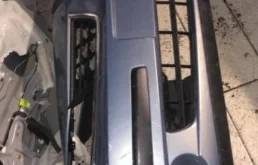 бампер передний для Renault Laguna Лифтбек X91 2007-2011