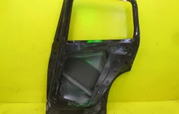 Накладка на дверь задняя правая для BMW X3 2019 года на фотографиях