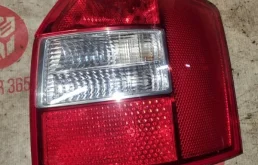 Фонарь Audi A4 2003 8E5