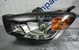Фара SsangYong Actyon 2014 C200