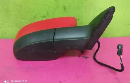 Зеркала для Skoda Rapid 2012 года на фотографиях