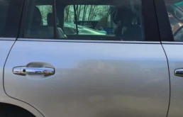 задняя правая дверь для Lexus LX J200 2007-2015